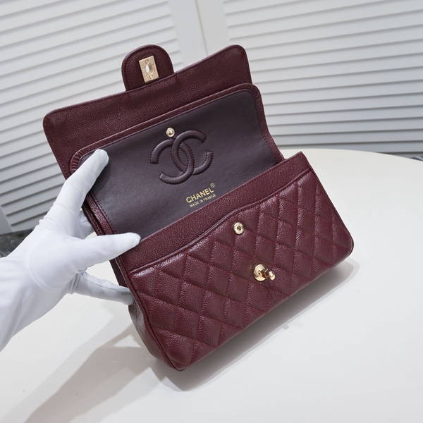 シャネルバッグ角部分ディテール